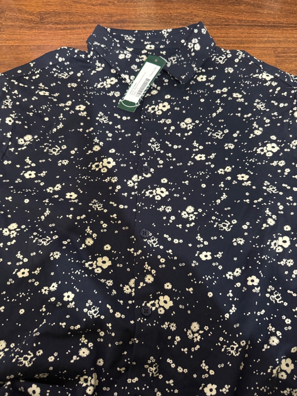 JULIAN & MARK KNIT AOP FLORAL SHIRT IN NAVY FLORAL Size L NWT - Picture 3 of 3